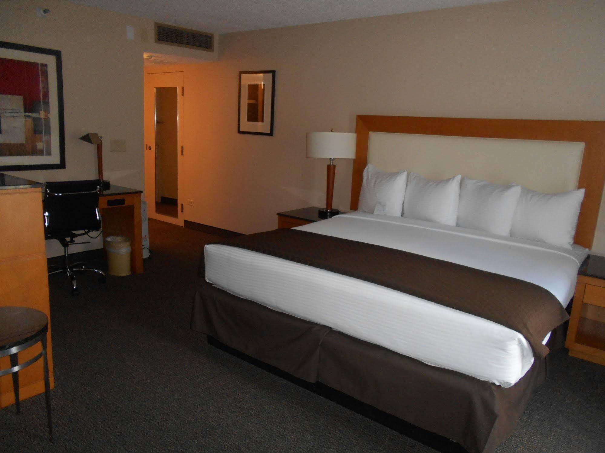 Red Lion Inn & Suites Olympia, Governor Hotel Eksteriør bilde